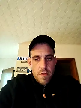 Codymc89 online show from November 2025 04:08:01 PM