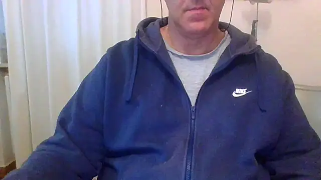 ANONIMO7735 online show from October 2025 05:04:01 AM