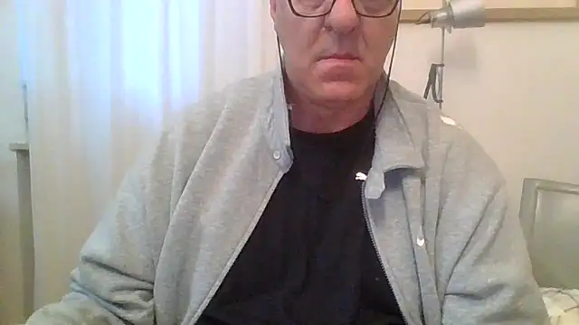 ANONIMO7735 online show from October 2025 05:19:02 AM