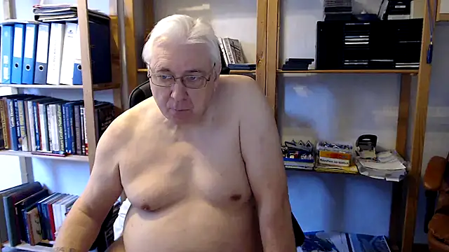 SchwanzhureXXL online show from March 2025 10:11:01 AM