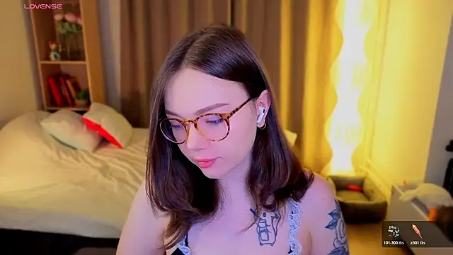 MilenaSaint online show from March 2026 03:51:02 AM