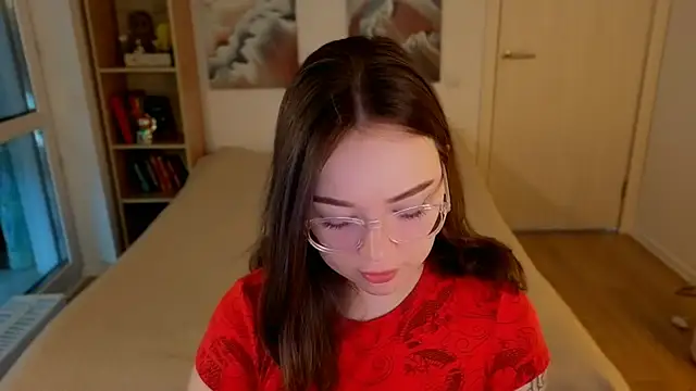 Snapshot of MilenaSaint chatting on May 2026 03:44:02 AM MilenaSaint online show from May 2026 03:44:02 AM
