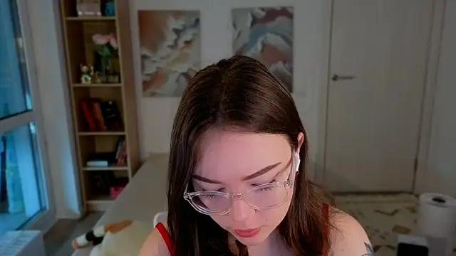 Snapshot of MilenaSaint chatting on May 2026 03:58:01 AM MilenaSaint online show from May 2026 03:58:01 AM