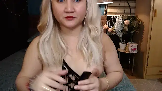 xheavenlytrans online show from October 2025 10:34:02 AM