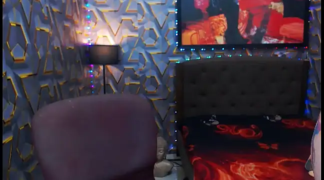 Snapshot of KylieMaxwellCaulfield_TS chatting on December 2024 03:54:02 AM KylieMaxwellCaulfield TS online show from December 2024 03:54:02 AM