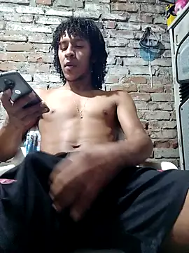 Snapshot of JaMell61 chatting on January 2025 02:11:01 PM JaMell61 online show from January 2025 02:11:01 PM