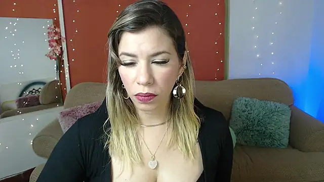 Snapshot of ms_sofia_x chatting on January 2025 04:54:01 PM ms sofia x online show from January 2025 04:54:01 PM