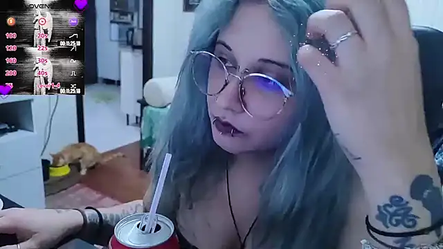 ElfGrey online show from October 2025 05:15:01 AM