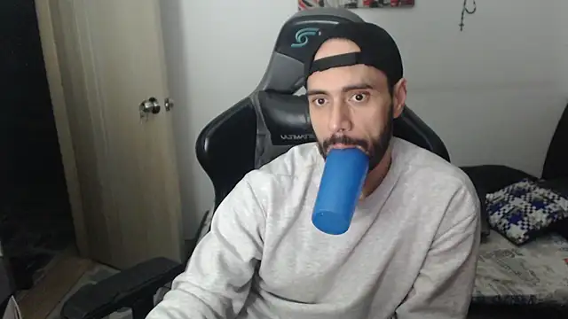 samuelgarcia  online show from November 2025 08:25:02 AM