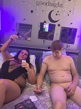 mirandamark2020 online show from April 2026 03:44:01 AM