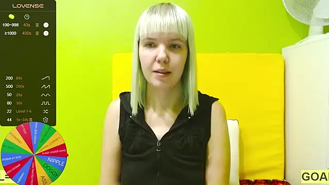 Ultra Meow online show from November 2025 12:56:02 AM