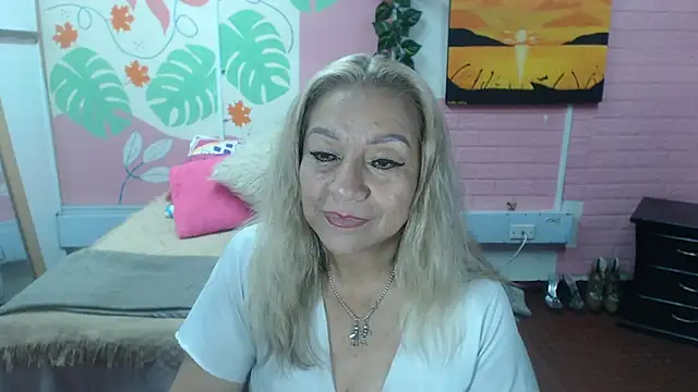 Snapshot of ZAMANTHA chatting on April 2026 02:52:02 PM ZAMANTHA online show from April 2026 02:52:02 PM