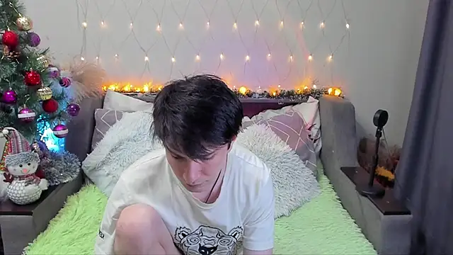 Yumi steve online show from December 2025 03:35:01 AM