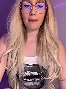 mollyxxx online show from January 2025 11:40:01 PM