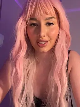 mollyxxx online show from March 2025 03:40:01 AM