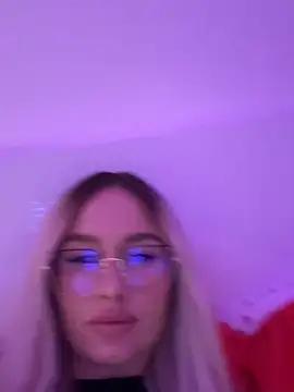 mollyxxx online show from November 2025 01:08:01 AM