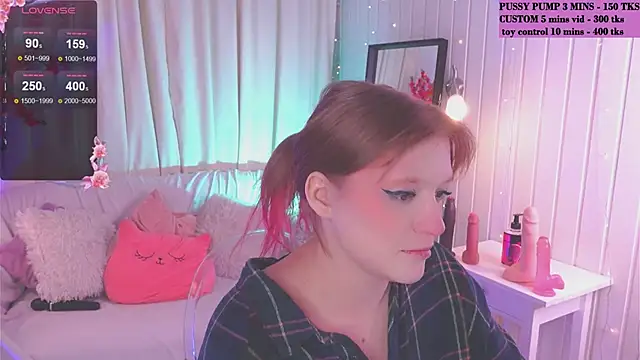 Snapshot of Crazy_Wine chatting on January 2026 10:08:01 PM Crazy Wine online show from January 2026 10:08:01 PM