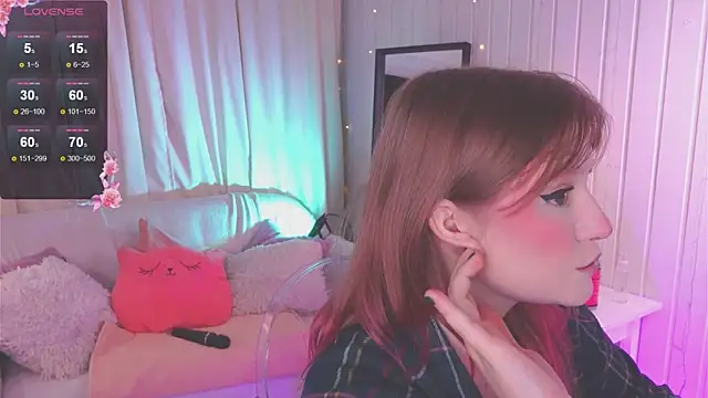 Snapshot of Crazy_Wine chatting on February 2026 09:41:01 PM Crazy Wine online show from February 2026 09:41:01 PM