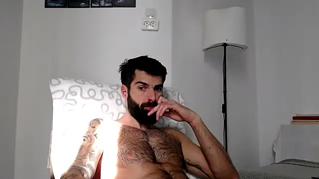 Verycutex online show from November 2025 09:19:02 AM