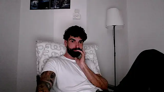 Verycutex online show from March 2026 05:24:01 AM