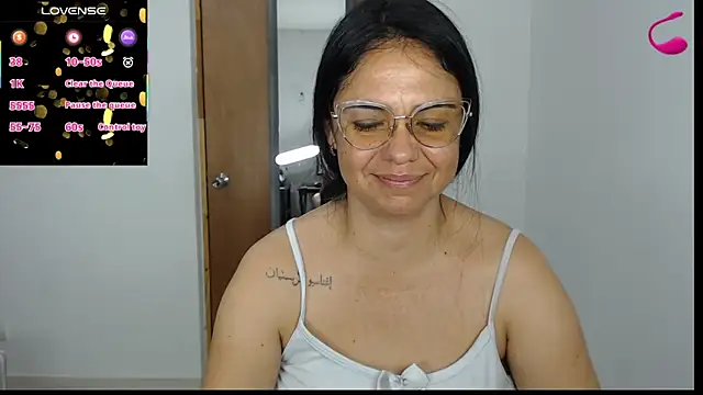 selena ferri online show from February 2026 12:48:02 AM