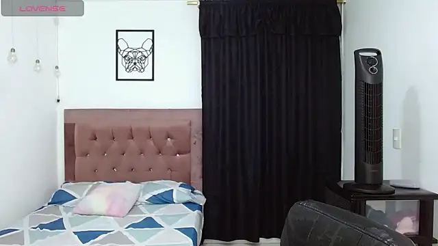 selena ferri online show from April 2026 11:38:02 PM