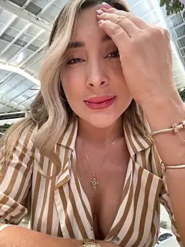 Snapshot of Alexa_seexy1 chatting on February 2026 01:17:01 AM Alexa seexy1 online show from February 2026 01:17:01 AM