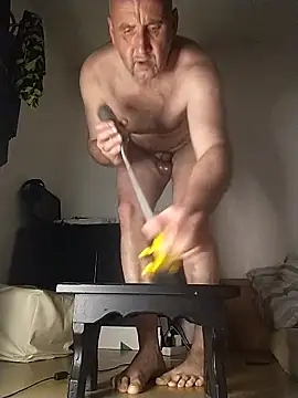 Snapshot of milosek81 chatting on March 2026 11:55:02 PM milosek81 online show from March 2026 11:55:02 PM