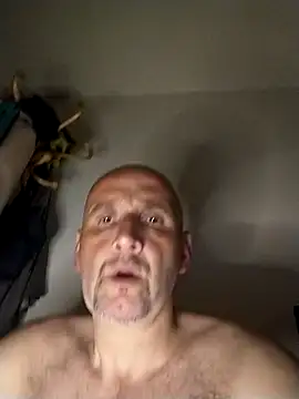 Snapshot of milosek81 chatting on March 2026 12:49:01 AM milosek81 online show from March 2026 12:49:01 AM