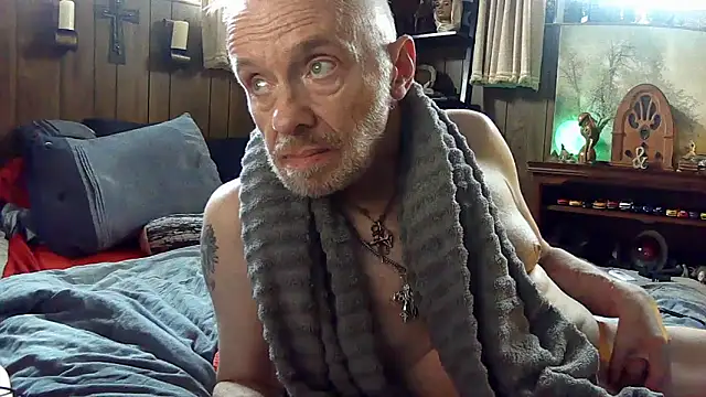 Makowboy online show from March 2026 09:07:02 PM