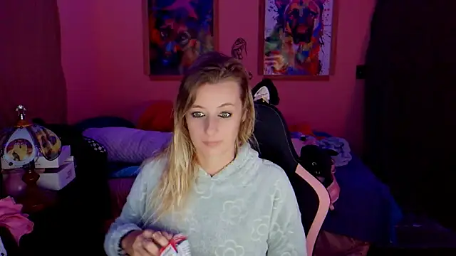 AsiaGoesPro online show from November 2025 09:10:01 AM