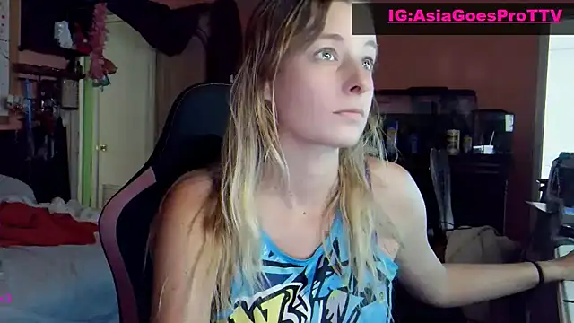 Snapshot of AsiaGoesPro chatting on July 2026 01:31:01 PM AsiaGoesPro online show from July 2026 01:31:01 PM
