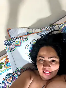 NIKOLE1301 online show from November 2025 02:10:01 AM