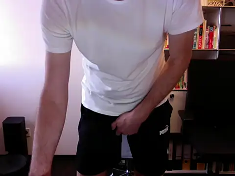 Snapshot of Slave_75 chatting on September 2025 05:51:02 AM Slave 75 online show from September 2025 05:51:02 AM