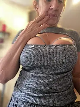 camelia3 online show from April 2026 10:27:01 AM