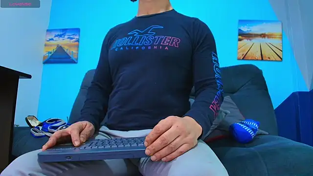 juanses n toro online show from September 2025 12:41:02 PM