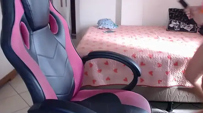 bustycarly online show from February 2025 06:53:01 PM