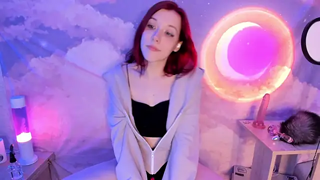 YunaPeace online show from April 2026 09:38:01 PM