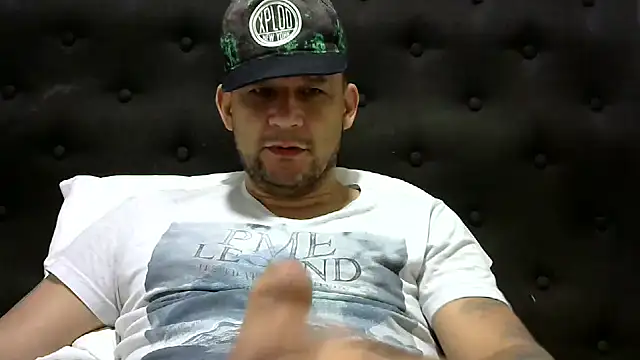 altenori112 online show from February 2025 11:13:02 PM