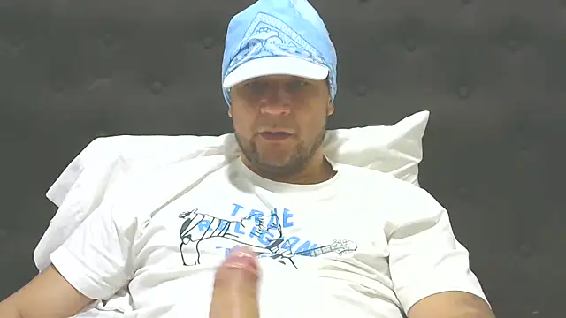 altenori112 online show from February 2025 11:57:02 PM