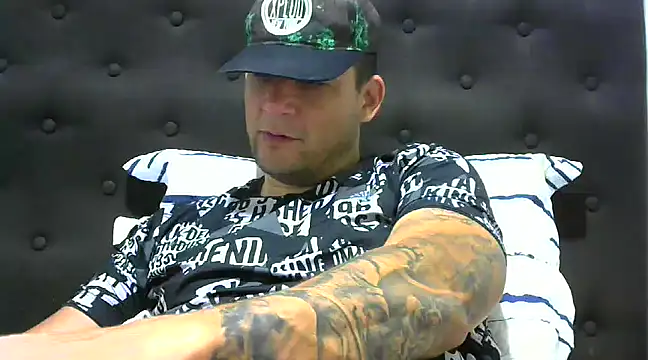 altenori112 online show from March 2025 03:54:02 AM