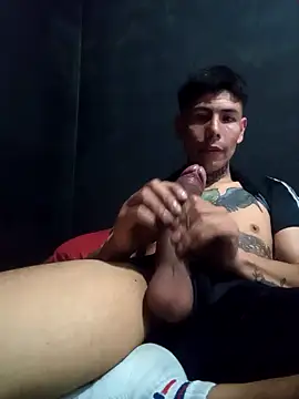 dannnyhot24 online show from February 2025 11:05:01 PM