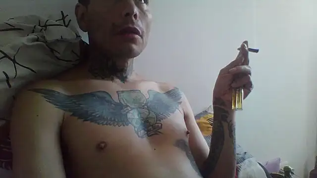 Snapshot of dannnyhot24 chatting on April 2026 01:34:02 PM dannnyhot24 online show from April 2026 01:34:02 PM