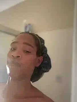 Cum2Charm online show from October 2025 01:00:01 PM