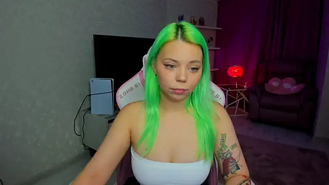 EnergyBunny 1 online show from February 2026 07:18:01 PM