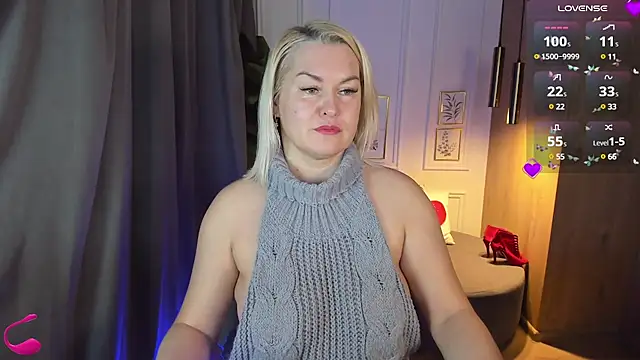 YolandaKiss online show from March 2025 08:26:02 PM