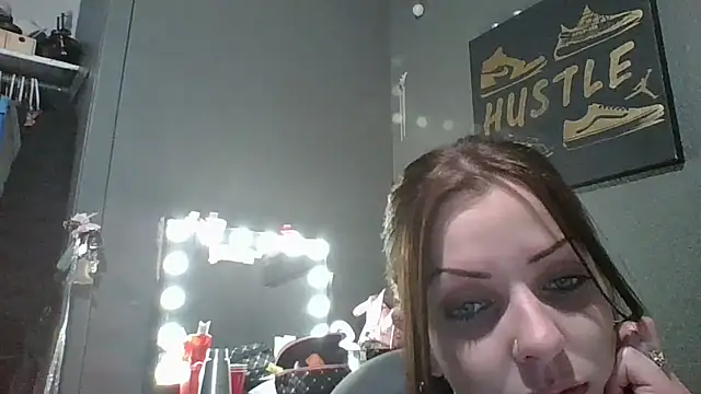 Justjennyy online show from December 2025 08:09:01 AM