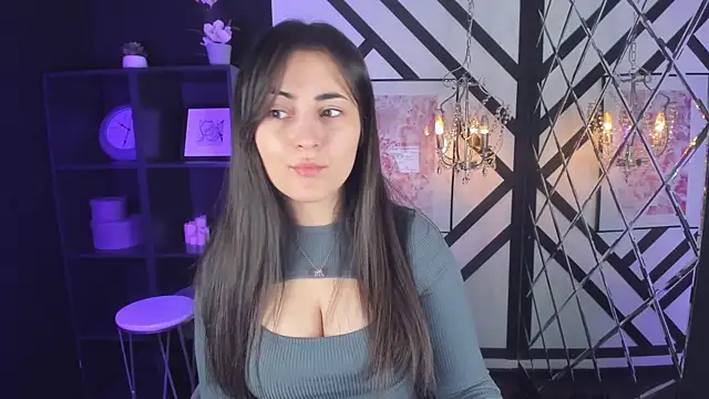 KylieMellow online show from March 2025 05:46:02 AM