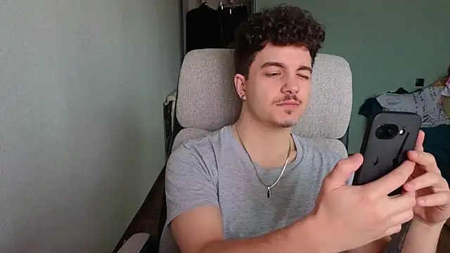 Remy Miles online show from March 2026 05:11:02 AM