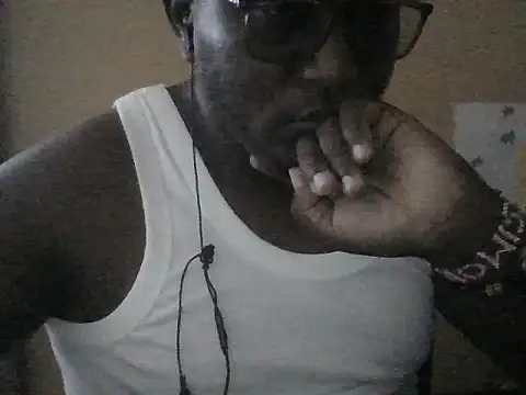 honeyswit online show from November 2025 01:06:02 PM